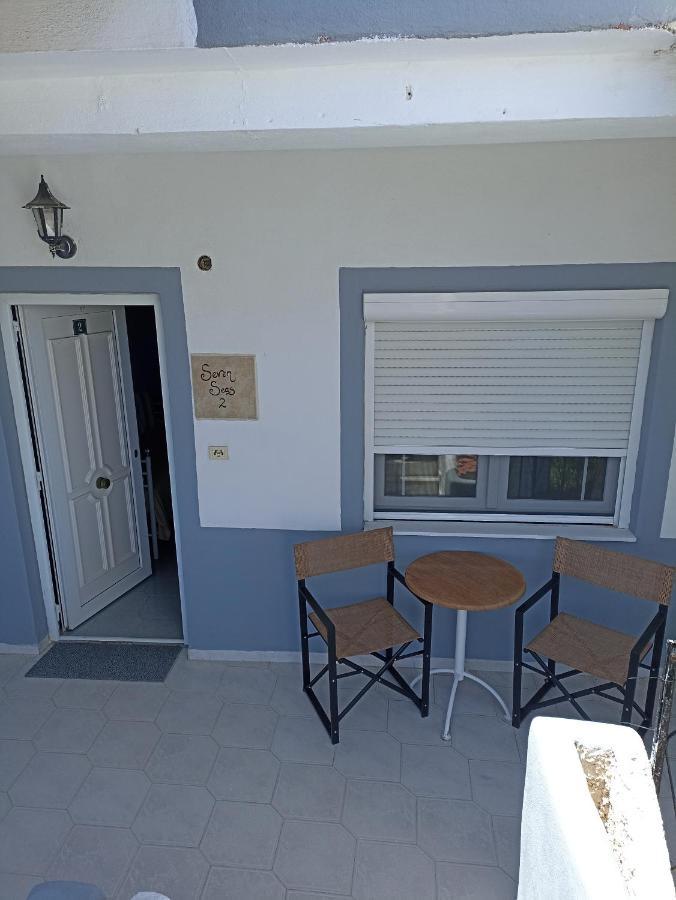 Seven Seas Apartments Artemida  Exterior photo