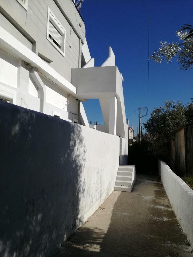 Seven Seas Apartments Artemida  Exterior photo